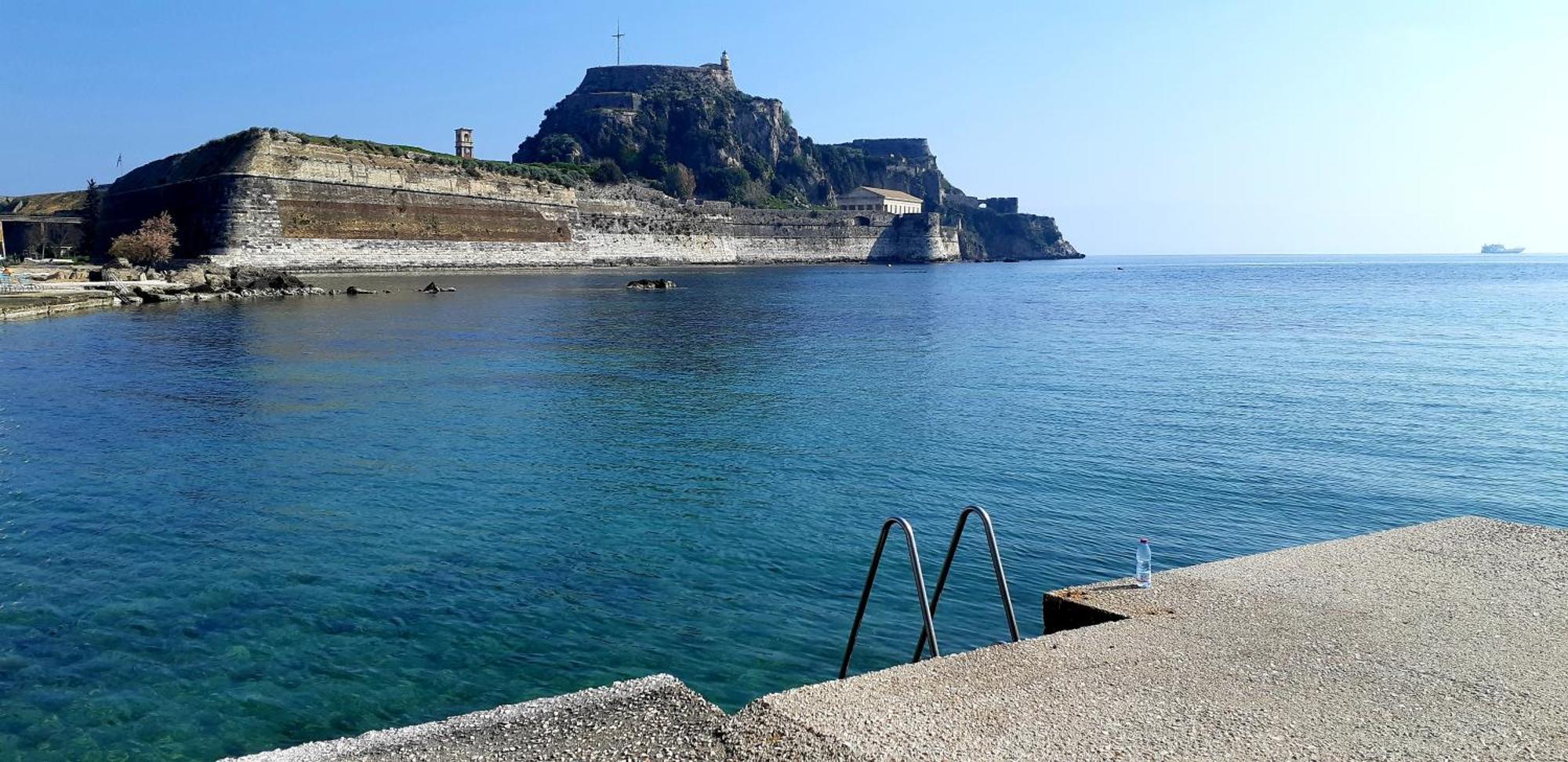 Aay- Best Corfu Town & Sea Apart 2Bedroom Renovated + Lift / Comfy&Design+Wifi エクステリア 写真